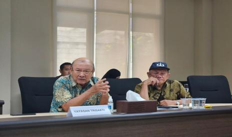 Yayasan Trisakti menyatakan tidak pernah berencana untuk mengubah Universitas Trisakti dan beberapa sekolah tinggi di bawahnya untuk menjadi perguruan tinggi negeri berbadan hukum (PTN-BH). Ketua Umum (Ketum) Badan Pengurus Yayasan Trisakti Himawan Brahmantyo mengatakan, Yayasan Trisakti adalah badan hukum penyelenggara pendidikan yang sah sejak tahun 1966.