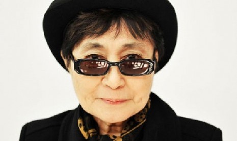 Yoko Ono 