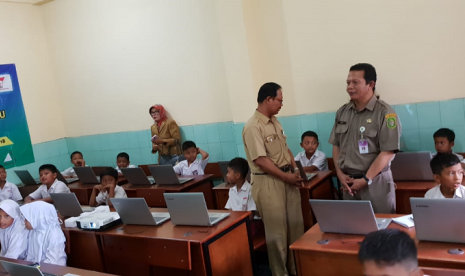 YPA-MDR menginisiasi sekolah berbasis TIK di sekolah binaan.