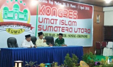 Yusrol Ihza Mahendra berpidato di depan peserta Konggres Umat Islam (KUI) Sumatra Utara, (Jumat 30/3).