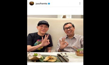 Yusuf Hamka bersama Stafsus Menkeu Yustinus Prastowo