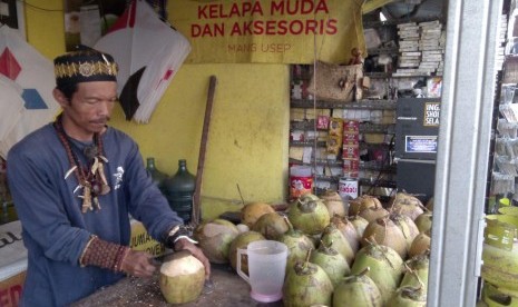 ZIS Indosat bekerja sama dengan Rumah Zakat pembinaan desa berdaya di Cibeber Cimahi.