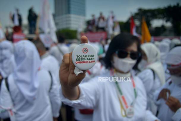 Muhammadiyah, IDI, dan Perawat Tolak Omnibus Law Kesehatan