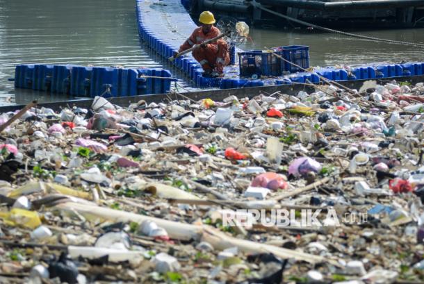 Ekonomi Sirkular Jadi Fondasi, 31.500 Ton Sampah Plastik Berhasil Dikumpulkan Tiap Tahun