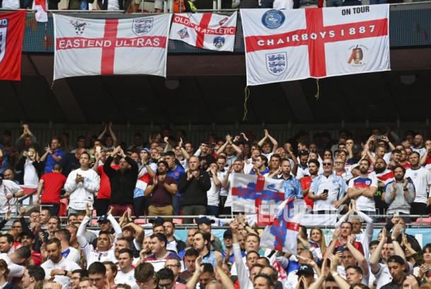 Suporter italia dilarang ke inggris