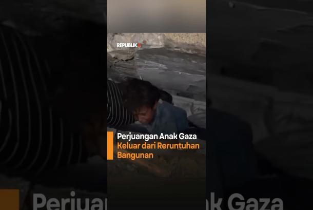 Perjuangan Anak Gaza Keluar dari Reruntuhan Bangunan