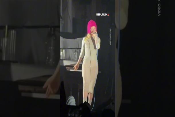 Rispek Vokalis Paramore Teriakkan Free Palestine
