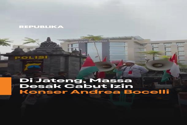 Aksi Demo di Mapolda Jateng Desak Izin Konser Andrea Bocelli Dicabut