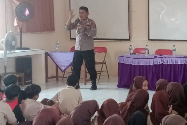 Polresta Pati Gelar Pembinaan di Sekolah untuk Cegah Kenakalan Remaja