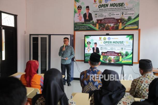 Pemkab Bandung Dukung Revitalisasi Sekolah dan Digitalisasi Pembelajaran, 192 Sekolah Dapat Bantuan