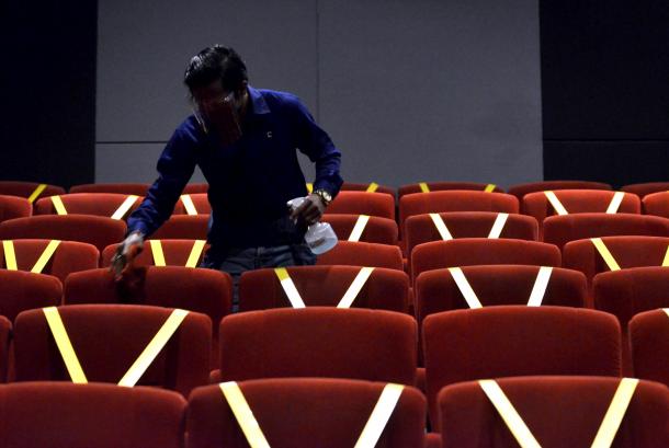 Bioskop di Tulungagung Kembali Beroperasi Dibatasi Usia | Republika Online Mobile