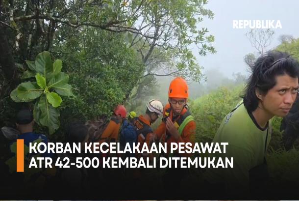 Pencarian korban kecelakaan pesawat ATR 42-500.