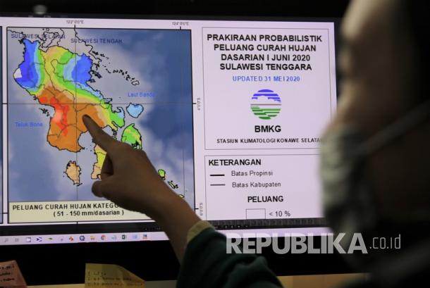 BMKG Perkirakan Mayoritas Kota Indonesia Hari Ini Hujan