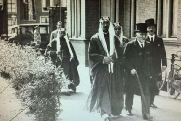 Seksi qisqa liboslar