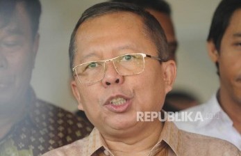 Anggota Komisi III DPR RI Asrul Sani menyatakan bahwa skema pelatihan kartu-prakerja yang melibatkan beberapa perusahaan startup berpotensi menjadi kasus hukum setelah tahun 2024. 