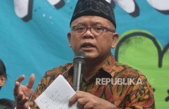 Praktisi Hukum, Abdul Fickar Hadjar