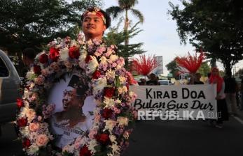 Melihat Peringatan Bulan Gus Dur di Jombang