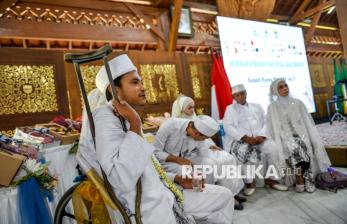  Pemkot Bandung Gelar Nikah Massal bagi Pasangan Disabilitas
