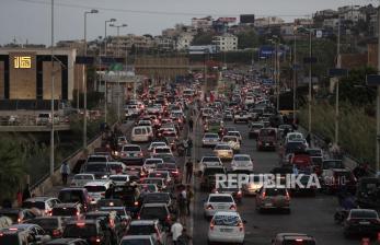 Ribuan Warga Lebanon Mengungsi, Lalu Lintas Macet Parah