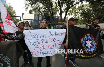 In Picture: Pengemudi Ojol Kembali Demo, Tuntut Pemerintah Batasi Komisi Aplikator