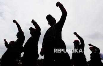 Buruh Kembali Demo di Patung Kuda, Minta UMP DKI Jakarta Direvisi Jadi Rp5,89 Juta