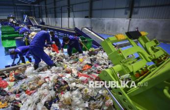 Fasilitas Pengelolaan Sampah di Tangsel Ini Ubah Sampah Jadi Pupuk Organik