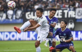 In Picture: Persita Tahan Imbang Persib 2-2