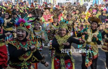 Ribuan Orang Ikuti Kegiatan Menari Bersama di Bogor