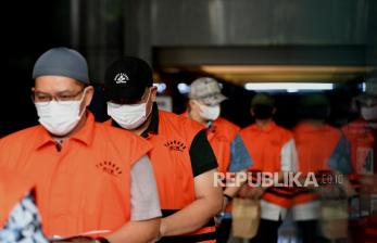 In Picture:  Siap Disidangkan, Berkas Kasus Pungli Rutan KPK Dilimpahkan ke Penuntut Umum