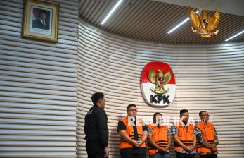 KPK Tahan Empat Tersangka Kasus Korupsi Dana Hibah Pokmas di Provinsi Jatim