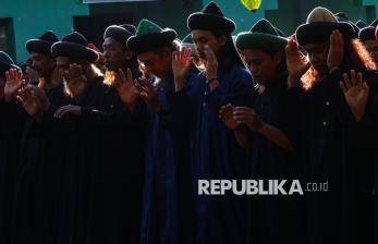 Jamaah An Nadzir Laksanakan Sholat Idul Adha Lebih Awal