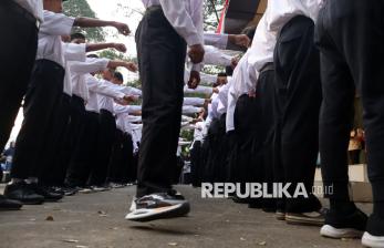 100 Pelajar Depok Ikuti Pembinaan Karakter di Barak Militer