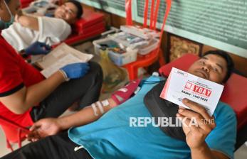 In Picture: Peringatan Hari Buruh di Bali Diisi dengan Aksi Donor Darah