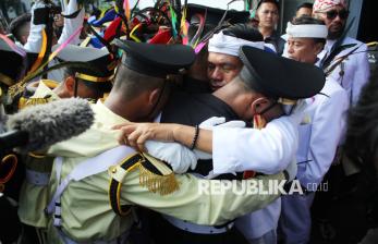Ratusan Siswa Bermasalah Lulus Pendidikan Barak Militer, Dedi Mulyadi Pastikan Program Berlanjut