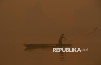 Menjalani Hari di Tengah Kabut Asap Karhutla