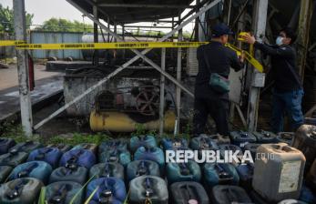 Diduga Cemari Lingkungan, Pabrik Pengolah Limbah B3 di Tangerang Disegel KLH