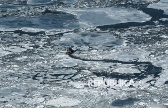 Sungai Hudson Membeku saat Cuaca Dingin Ekstrem Landa New York