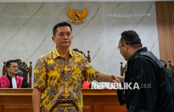 In Picture: Terbukti Terima Suap, Mantan Sekda Bandung Divonis 5 Tahun Penjara