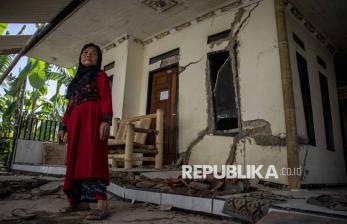 In Picture: Puluhan Rumah Rusak Akibat Bencana Tanah Bergerak di Bandung Barat