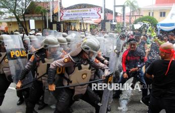 Mapolres Dumai Gelar Simulasi Pengamanan Aksi Unjuk Rasa