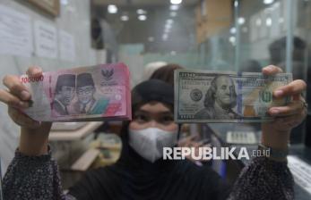 Nilai Tukar Rupiah Bertahan di Atas Rp17.000 per Dolar AS