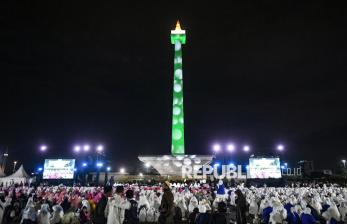 In Picture: Dzikir dan Doa Akhir Tahun di Monas