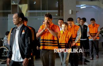 Lima Tersangka Kasus Dana Siap Pakai BNPB Ditahan KPK