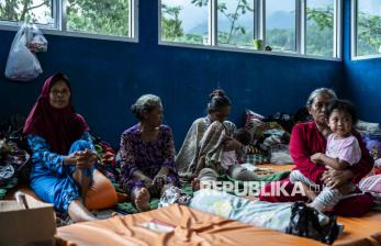 Ratusan Warga Mengungsi Akibat Bencana Longsor Banjarnegara