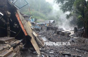 Begini Penampakan Obyek Wisata Guci yang Porak Poranda Diterjang Banjir Bandang