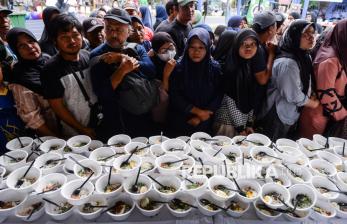 1.000 Porsi Laksa Dibagikan Gratis untuk Warga di Gelaran Culinary Day Kota Tangerang