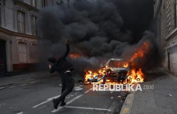 Demo Ricuh di Prancis, Gedung Publik Terbakar dan Toko Dijarah