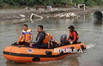 In Picture: Banjir Bandang Terjang Sungai Klawing Purbalingga, 3 Pekerja Proyek Hilang