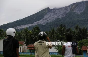 In Picture: Aktivitas Vulkanik Gunung Ibu di Halmahera Barat Meningkat