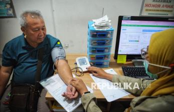 In Picture: Puskesmas Mampang Prapatan Siap Layani Warga Periksa Kesehatan Gratis saat Ulang Tahun